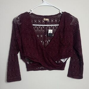 Hollister Burgundy Lace Crop Top B
